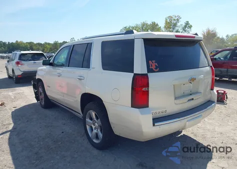 2015 Chevrolet Tahoe Ltz z USA, uszkodzony, nr VIN 1GNSKCKC0FR102373